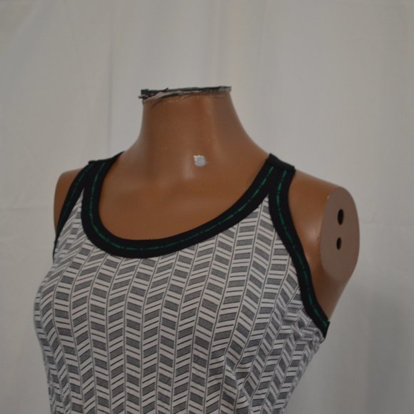 Junior's tank top - Picture 2 of 5